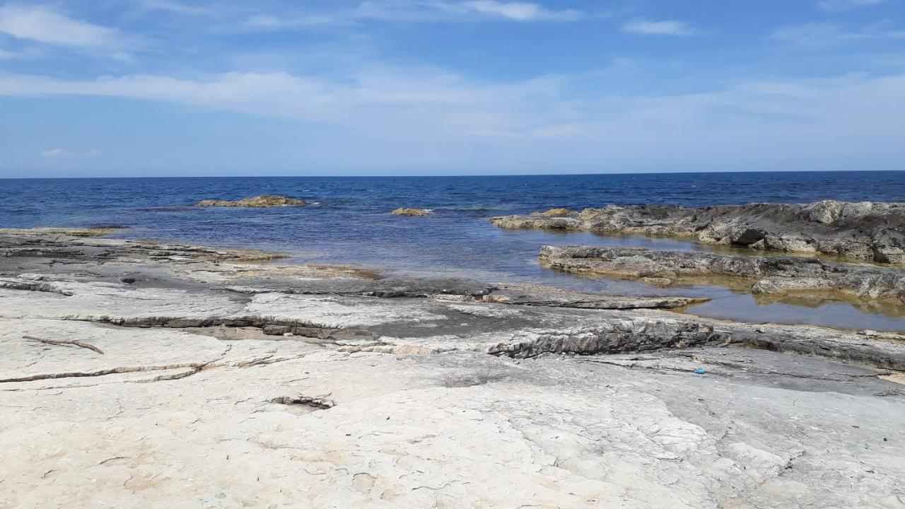 Casamare Villa Аугуста Екстериор снимка